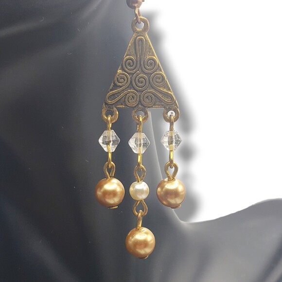 Vintage Gold Brass Tone Dangle Drop Chandelier Faux Pearl Hook Earrings - Picture 6 of 7